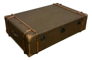 Vintage Campaign-Style Steamer Trunk Coffee Table With 2 Drawers