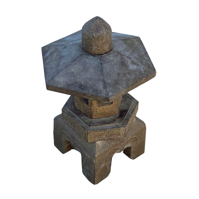Chinese Chinese Gray Brown Hexagon Stone Lamp Garden Lantern For Sale - Image 3 of 5