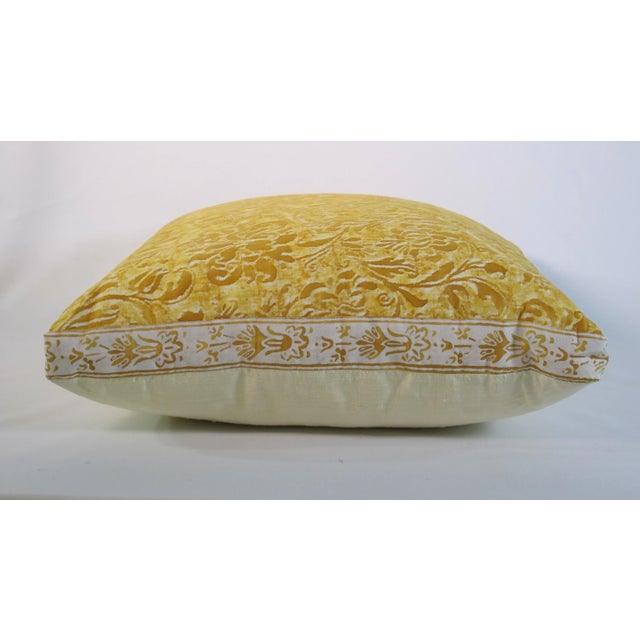 A pillow made from Fortuny’s iconic Cimarosa pattern used on the reverse side, the pillow is boxed using the border,...