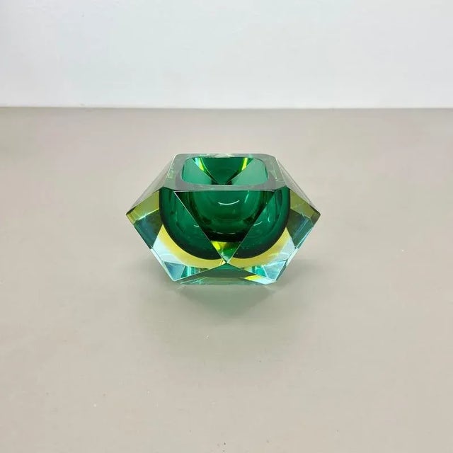 Article: murano glass ash tray in xl dimensions origin: murano, italy producer: luigi mandruzzato decade: 1970s this...