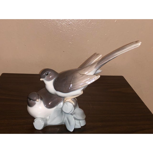 Vintage Lladró Porcelain "Birds Two Perched Together" Figurine #4667 For Sale In New York - Image 6 of 10