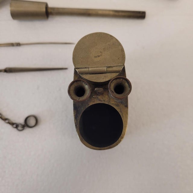 Water Pipe in Metal and Bulkhead Enamel, China, 1800s For Sale - Image 10 of 15