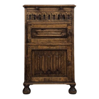 Small Early 20th Century English Edwardian Carved Oak Cabinet, 1890s For Sale