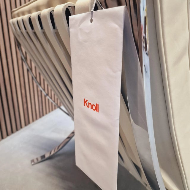 Barcelona Chair by Ludwig Mies van der Rohe for Knoll Inc. / Knoll International For Sale - Image 5 of 7