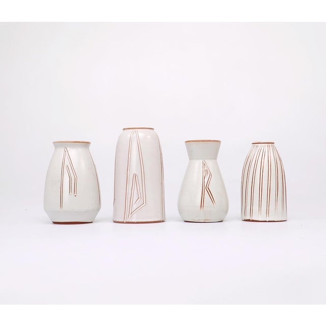 Small Earthenware Vases with Sgraffito Decor, 1960s, Set of 4 For Sale - Image 10 of 10