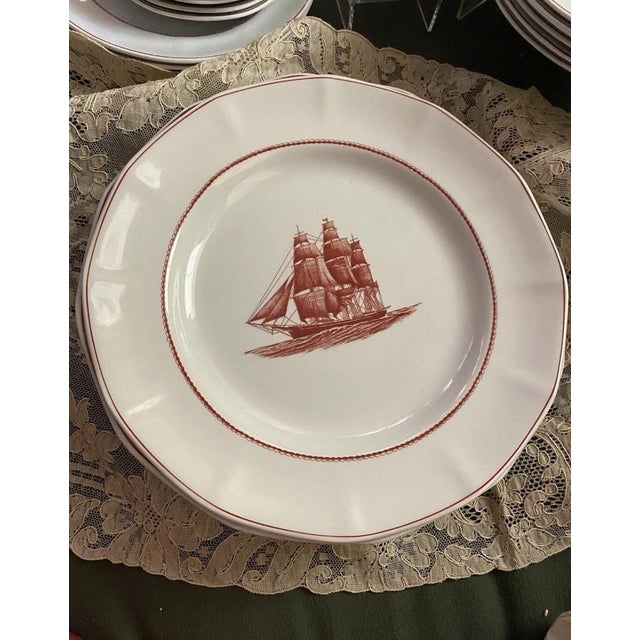 1970s WEDGEWOOD.Flying Cloud Rust George Town Collection Porcelain Dinner Service For Sale - Image 11 of 12