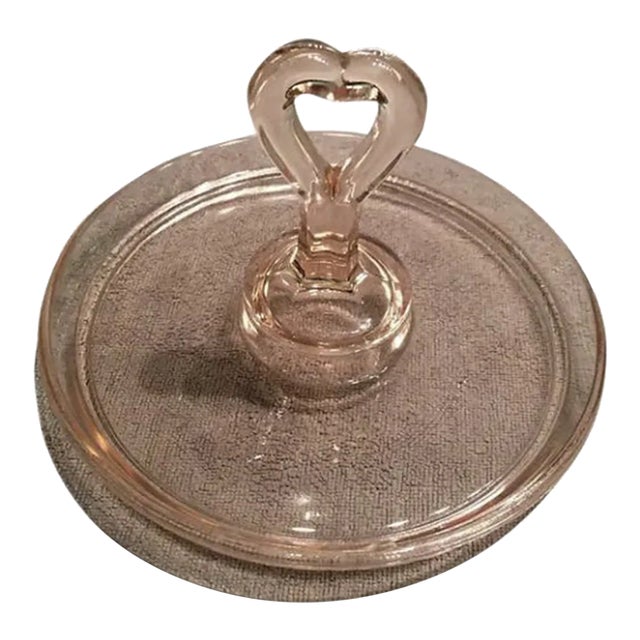 1920s L.E. Smith Pink Depression Glass Trinket Dish With Heart Hand For Sale
