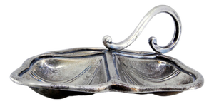 Silver Spice Rack with Handle and Clover-Shaped Containers