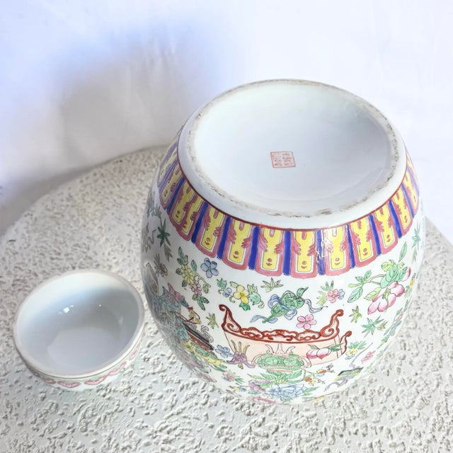 Chinese Chinese Hand Painted Porcelain Ginger Jar For Sale - Image 3 of 7