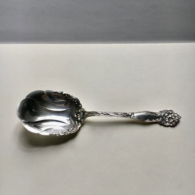 International Silver American Silver Sp Co. Silver Berry Spoon Circa 1900 For Sale - Image 4 of 13