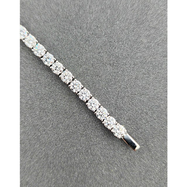 Metal 7.29 Ct Diamond Tennis Bracelet For Sale - Image 7 of 8