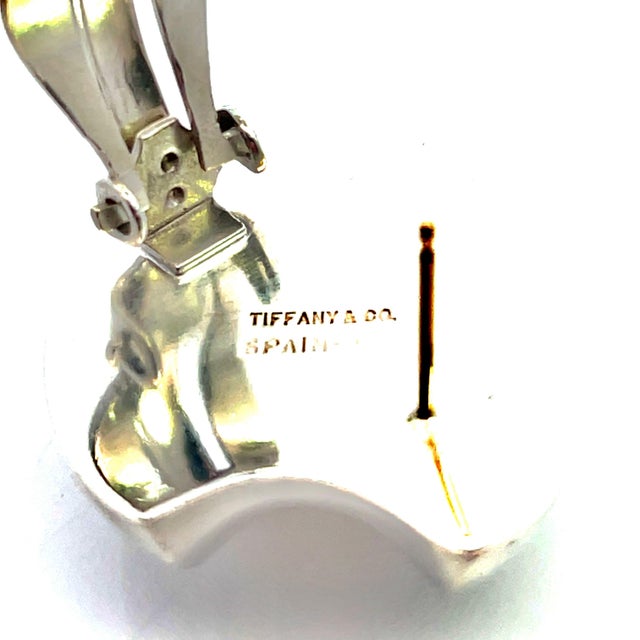 Late 20th Century Late 20th Century Tiffany & Co Estate Large Puffed Earrings Sterling Silver 6.5 Grams For Sale - Image 5 of 6