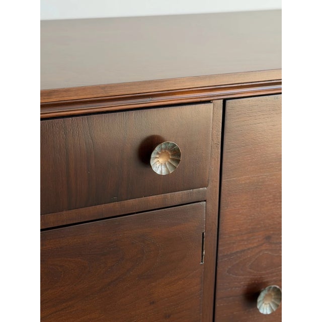 1940s Minimal Art Deco Credenza For Sale In Los Angeles - Image 6 of 13
