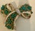 5 Ct Natural Emerald 2.5 Ct Brilliant cut Diamond Bow Brooch /Pin 18 KY Gold For Sale - Image 18 of 18