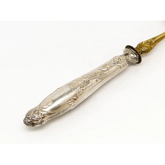 Metal Eclectic Silver Plated Cake Shoulder, 1900s For Sale - Image 7 of 11