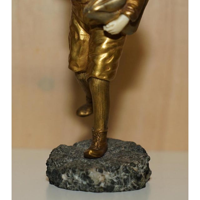 Demetre Chiparus, Newspaper Boy Statue, Gilt Bronze, 19th Century For Sale - Image 6 of 18