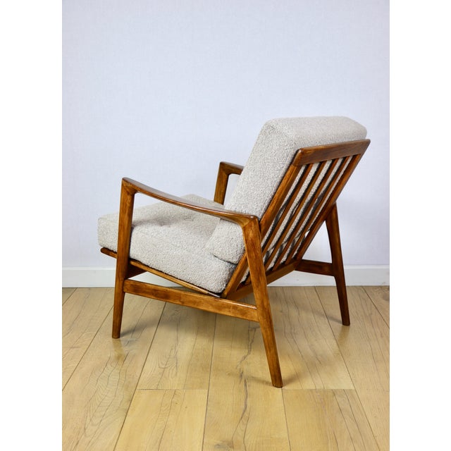 Vintage Stefan Armchair in Oak Wood from PRL, 1970s For Sale - Image 4 of 11