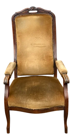 Antique Lounge Chair in Walnut