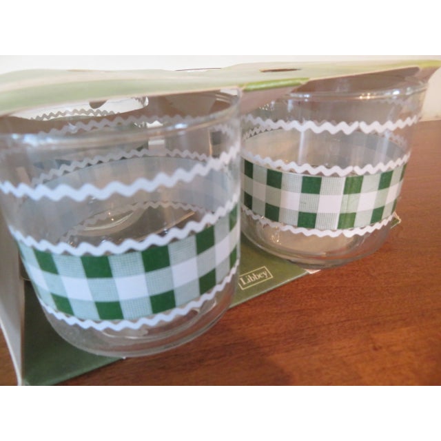 Libbey Glass Co. Mid-Century Libbey Glasses Green Gingham Check Plaid Pattern Tumblers Low Ball Glasses, Unopened New in Box- Set of 4 For Sale - Image 4 of 5