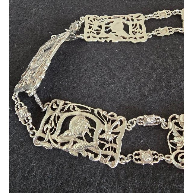 Early 20th Century Antique Art Nouveau Sterling Silver Figural Belt from William Comyns, London, 1908 For Sale - Image 5 of 16
