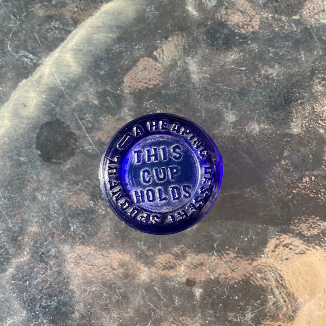 1900s John Wyeth & Brother Eyewash Bottle For Sale - Image 4 of 5