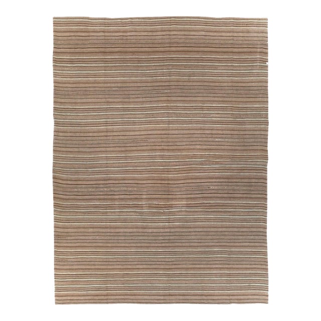 Galerie Shabab Collection Mid-20th Century Turkish Flatweave Kilim Accent Rug For Sale