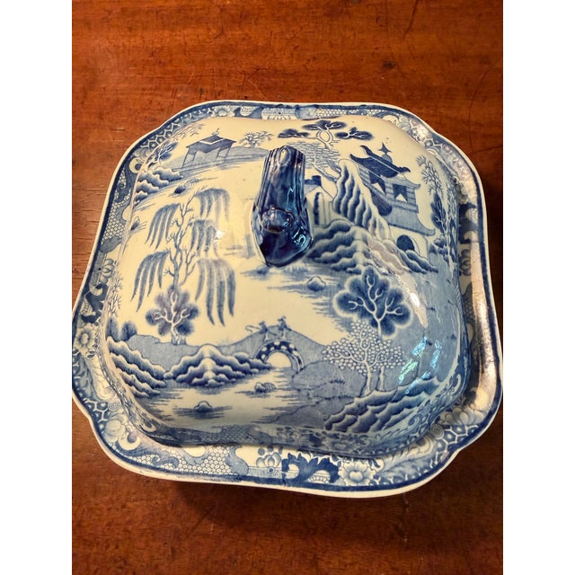 A pair of Mason's Patent Ironstone China Vegetable Dishes or Tureens. "China" in the mark " Patent Ironstone China" does...