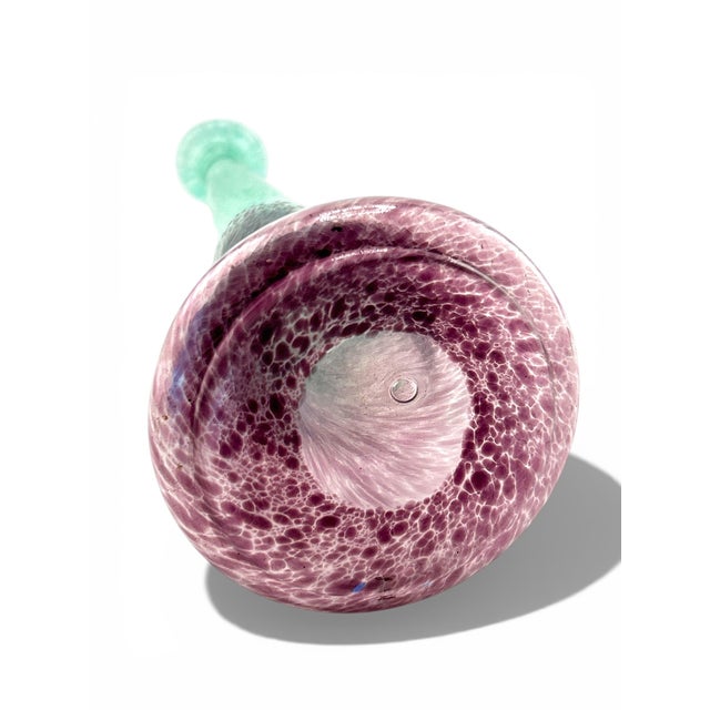 1970s Bertil Vallien Swedish “Windpipe” Purple & Green Art Glass Vase for Kosta Boda For Sale In Los Angeles - Image 6 of 7