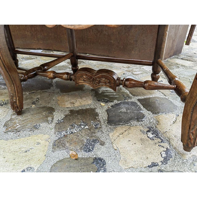 19th Century Provencal 3-Seater Sofa in Walnut For Sale - Image 4 of 18