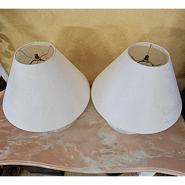 Vintage 1980s Postmodern Sculptural Ceramic Table Lamps – a Pair For Sale - Image 4 of 18