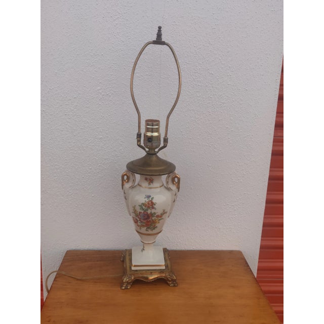 Early 20th Century Baroque Ceramic Vase Body Table Lamp For Sale - Image 9 of 9