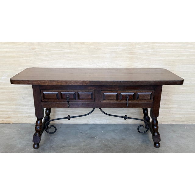 Early 20th Century Spanish rectangular coffee table with turned legs and four drawers For Sale - Image 16 of 18