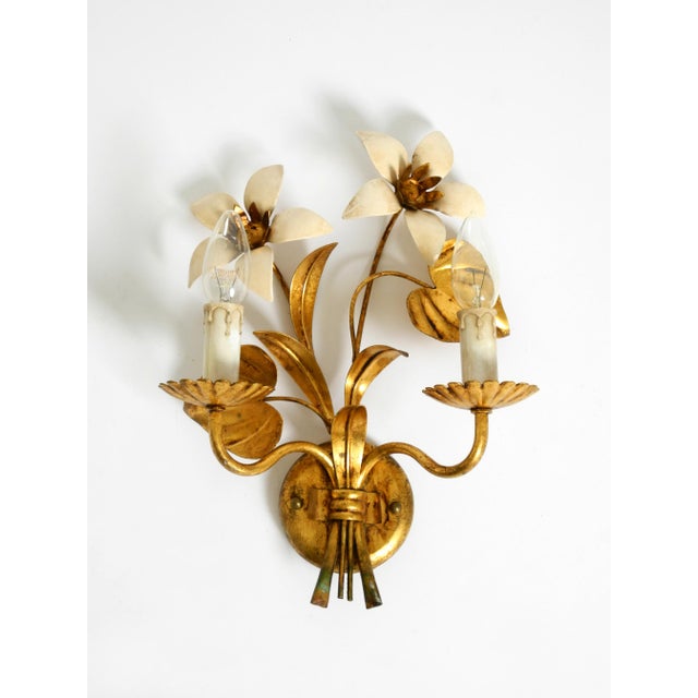 1960s Gold-Plated and Hand-Painted Florentine Wall Lamp with Two Sockets, 1960s For Sale - Image 5 of 18