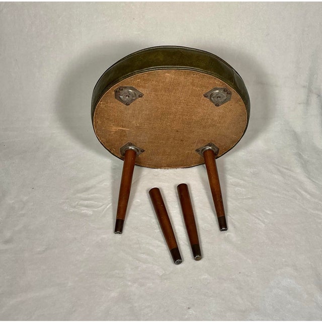 Vintage 1950s Mid Century Modern Green Vinyl Stool Ottoman Atomic Wood Legs For Sale - Image 10 of 12