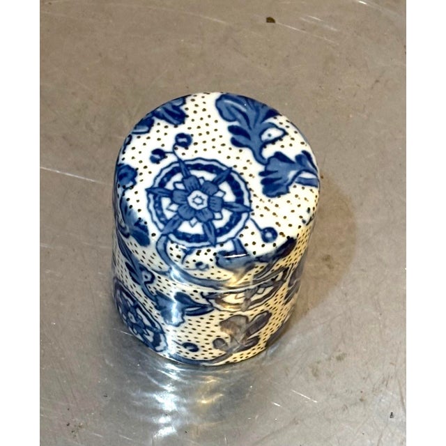 1950s Takahashi Blue/White Ceramic Cylinder Box For Sale - Image 5 of 5