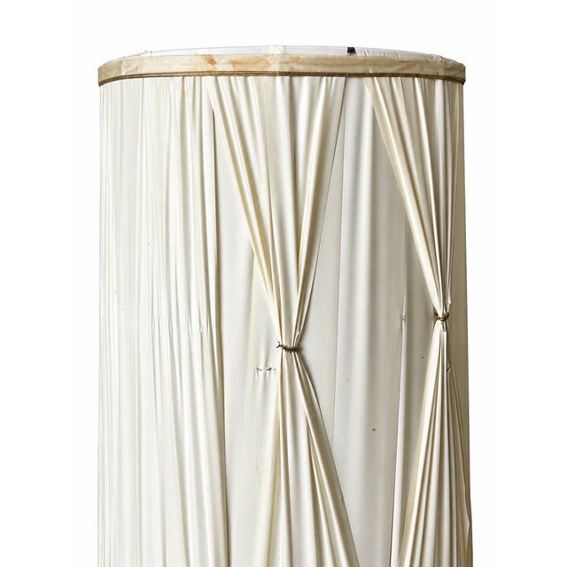 Vintage Ivory Globe Table Lamp With Raised Botanical Vines and Tall Gathered Shade For Sale - Image 9 of 12