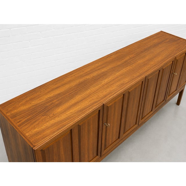 1960s Extra Long Mid Century Modern Rosewood Credenza / Media Stand, C. 1960's For Sale - Image 5 of 16