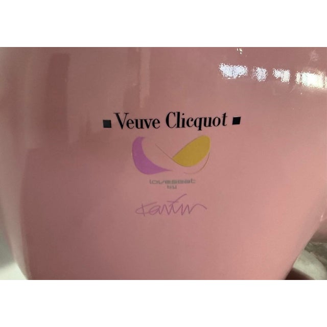 Mid-Century Modern Fiberglass Loveseat “Tete a Tete” by Veuve Clicquot For Sale - Image 3 of 5