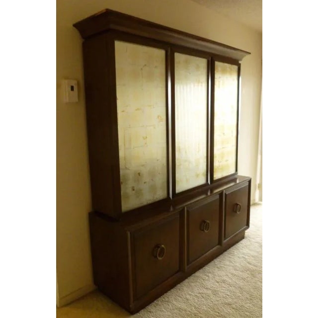 1940s 1940s Vintage Widdicomb Robsjohn Gibbings Eglomise Mirrored Breakfront For Sale - Image 5 of 8