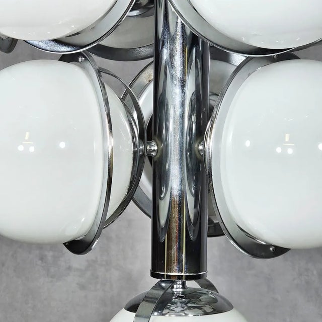 Pendant Lamp from Reggiani, in Very Good conditions. Designed 1970 to 1979 I have official proof of authenticity such as...