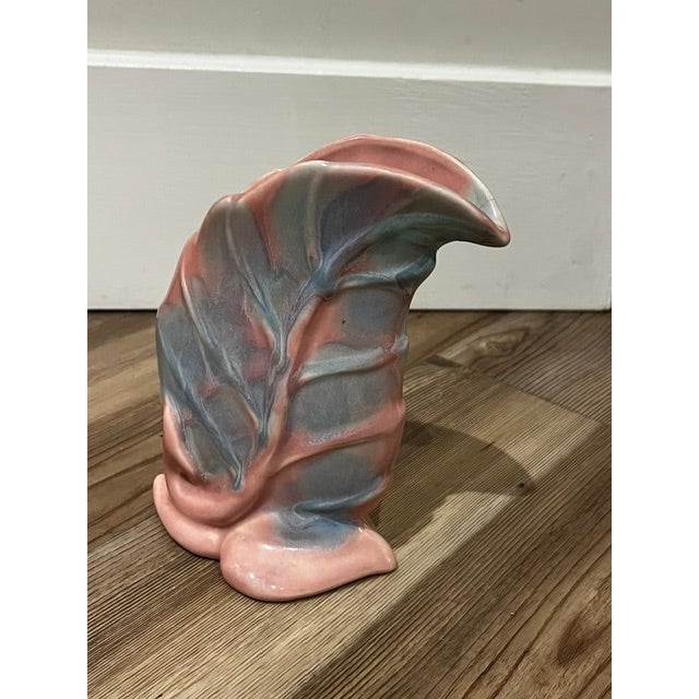 Royal Haeger Vintage Royal Haeger Pink and Blue Pastel Ceramic Leaf Vase For Sale - Image 4 of 7