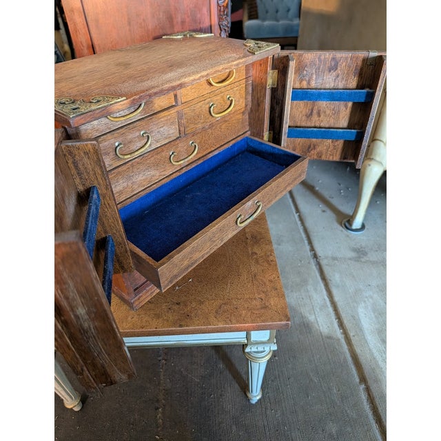 Vintage Chinoiserie Phoenix Jewelry Box | Ornate Brass Hardware, Double Doors & Multi-Drawer Interior For Sale - Image 9 of 17