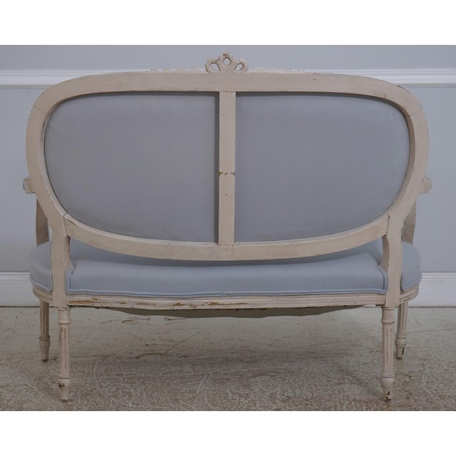 French Louis XVI Style Blue & White Oval Back Settee For Sale - Image 17 of 18