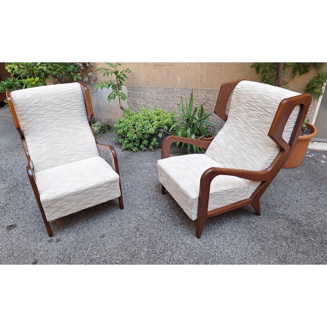 Armchairs Wooden Ears Model in White Boucle by Gio Ponti for Manifattura Artigianale Italiana, 1990s, Set of 2, in...