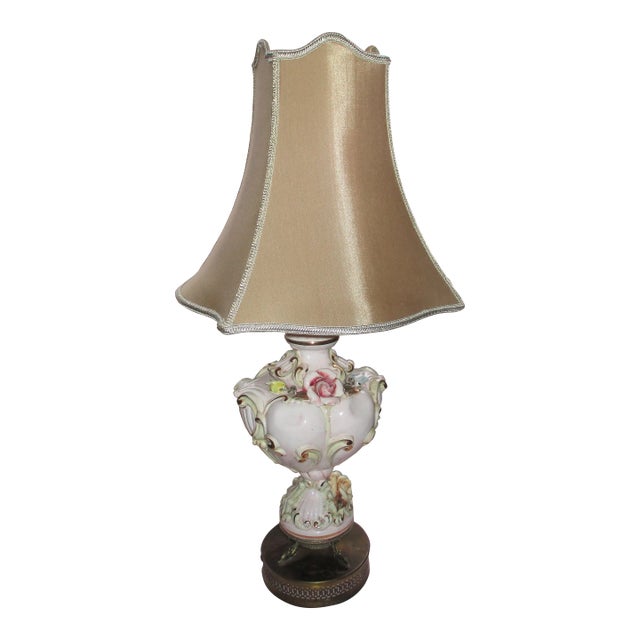 Vintage Italian Capidimonte Lamp with Pink & Green Shell & Roses Design For Sale