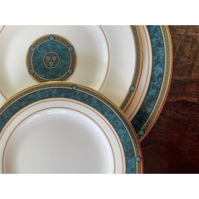 Royal Doulton Green 8” Plates in Biltmore Pattern - Set of Eight (8) For Sale - Image 9 of 10