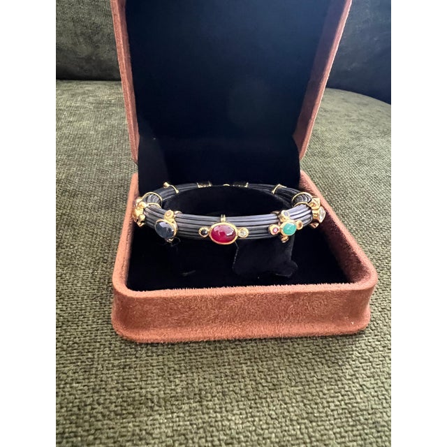 Gemstone Bochic "Capri" Ruby & Multi Color Sapphire Choker Set In 18K Gold & Silver For Sale - Image 7 of 18