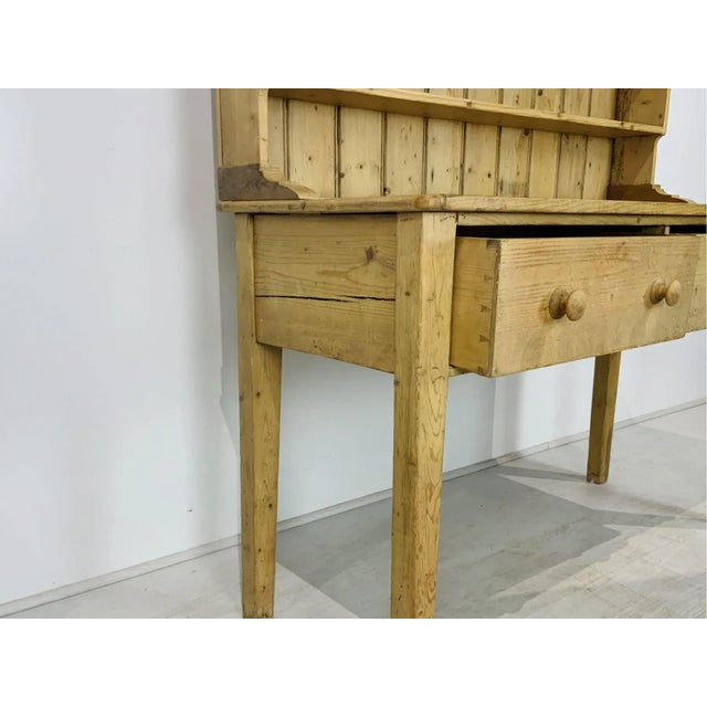 19th Century English Country Pine Welsh Cupboard Dresser With Plate Rack For Sale - Image 4 of 12