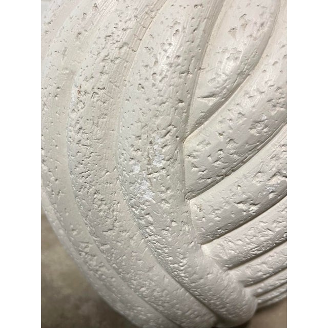 Pair of Vintage Post-Modern White Swirling Plaster Table Lamps For Sale - Image 9 of 9