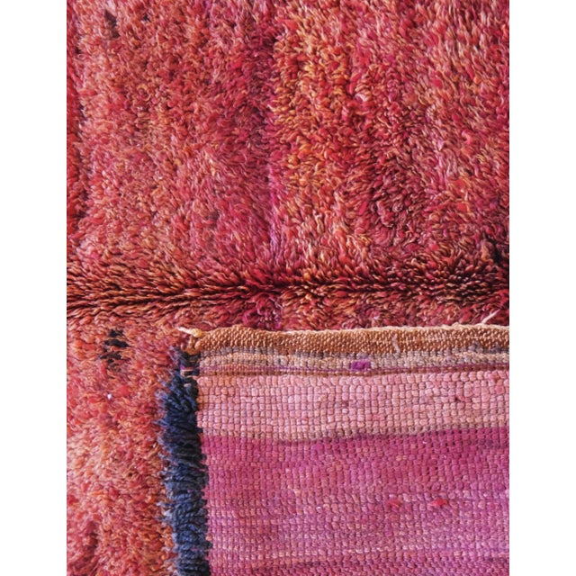 Red 1980s Solid Red Moroccan Wool Rug - 8.6 X 5.1 Ft For Sale - Image 8 of 8